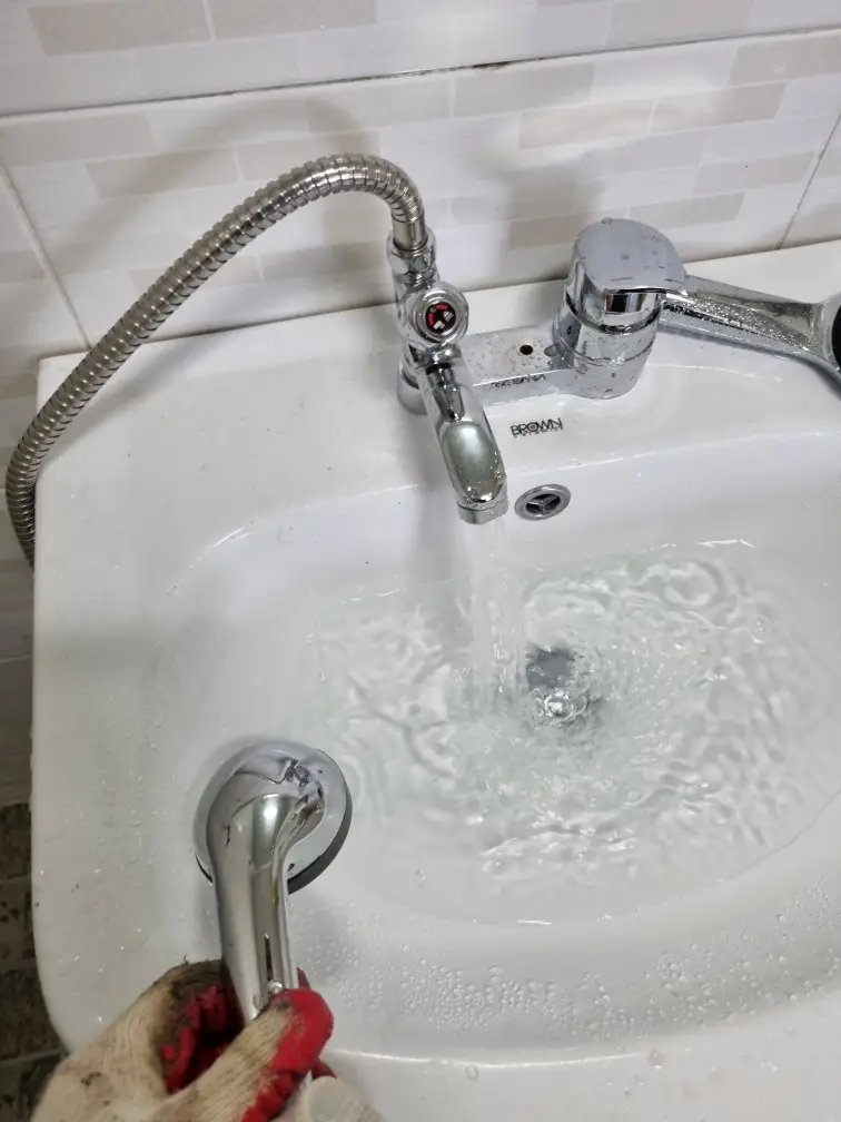 원룸 샤워 겸용 수전 9